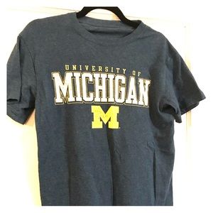 U of M tee shirt